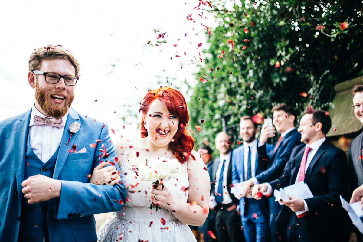 bride and groom confetti, manchester wedding photographer, lock 91 wedding, ayesha photography