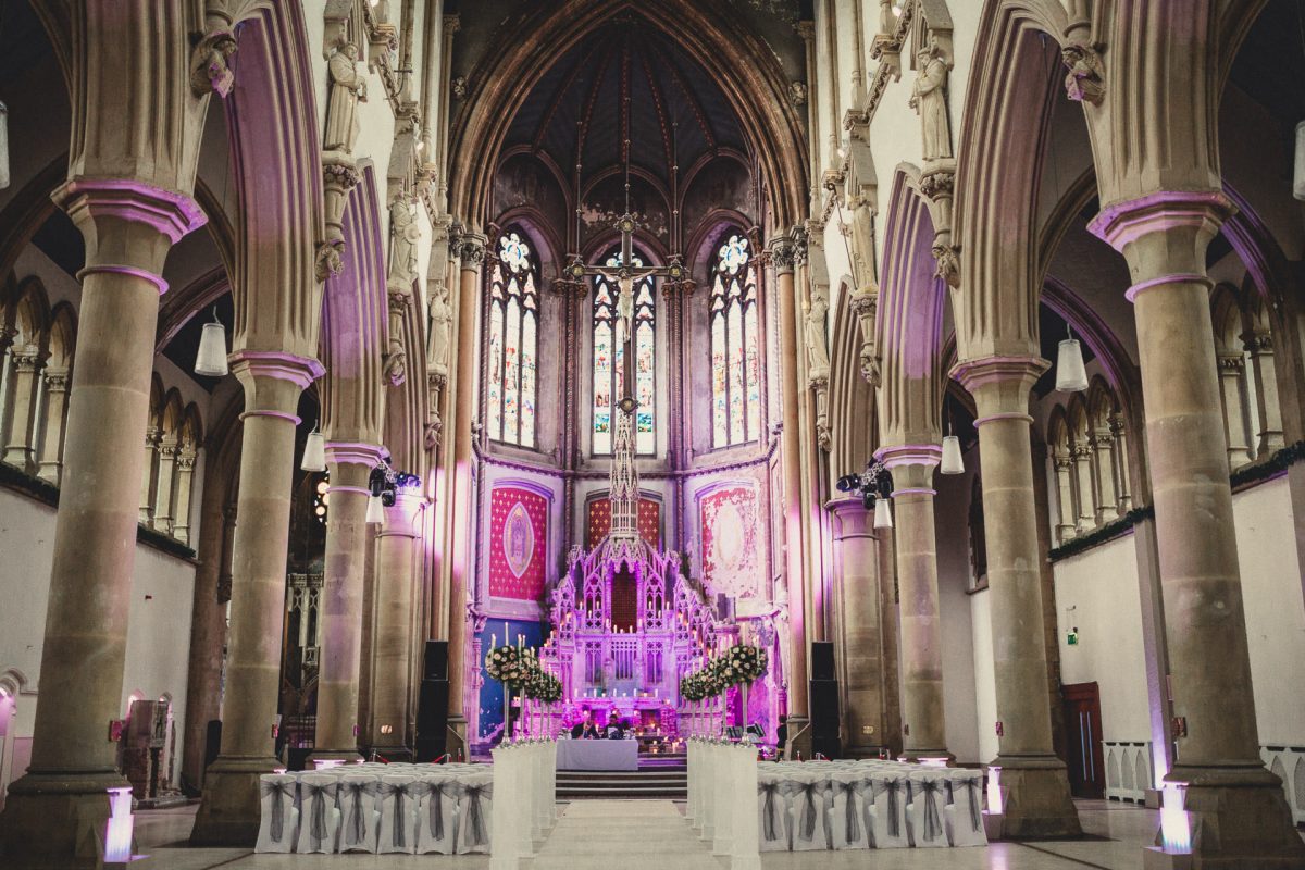GORTON MONASTERY WEDDING PHOTOGRAPHER, GORTON MONASTERY WEDDING, MANCHESTER WEDDING PHOTOGRAPHER, MANCHESTER WEDDING, AYESHA PHOTOGRAPHY, CREATIVE MANCHESTER WEDDING, JEWISH WEDDING MANCHESTER, DIDSBURY FLOWER LOUNGE