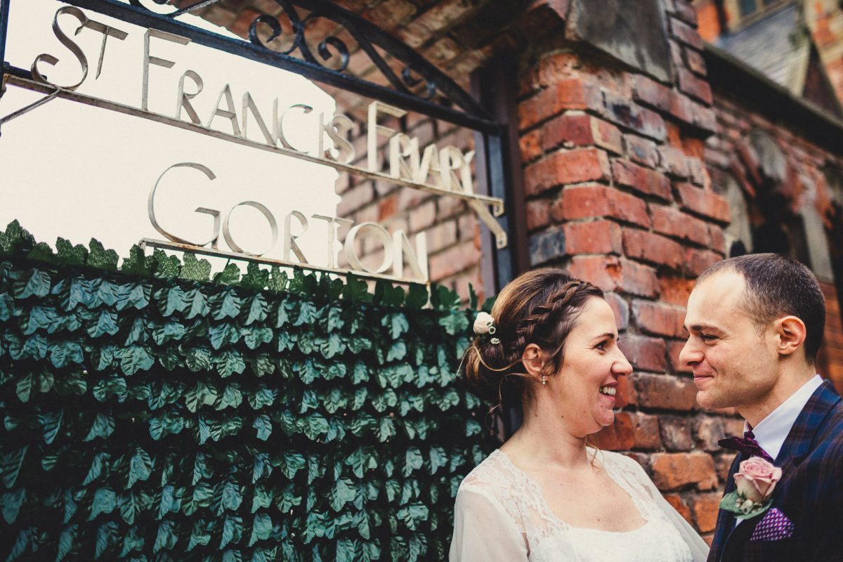 GORTON MONASTERY WEDDING PHOTOGRAPHER, GORTON MONASTERY WEDDING, MANCHESTER WEDDING PHOTOGRAPHER, MANCHESTER WEDDING, AYESHA PHOTOGRAPHY, CREATIVE MANCHESTER WEDDING, JEWISH WEDDING MANCHESTER, DIDSBURY FLOWER LOUNGE