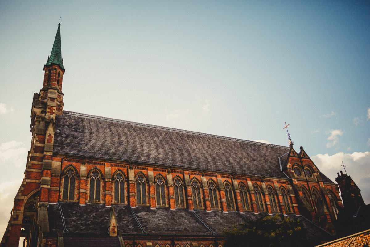 GORTON MONASTERY WEDDING PHOTOGRAPHER, GORTON MONASTERY WEDDING, MANCHESTER WEDDING PHOTOGRAPHER, MANCHESTER WEDDING, AYESHA PHOTOGRAPHY, CREATIVE MANCHESTER WEDDING, JEWISH WEDDING MANCHESTER, DIDSBURY FLOWER LOUNGE
